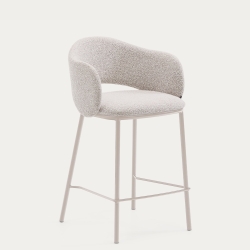 Полубарный стул Maina из плотной бежевой шенилли и ножками в бежевой отделке, 65 см