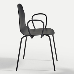 Стул Body на металлических ножках с подлокотниками