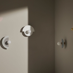 Бра Haban 2 диска 35 см / 25 см + цоколь 5 cm золотой