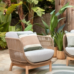 Кресло Catalina из бежевой веревки и массива акации