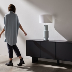 Настольная лампа Noa хромированный металл + белый абажур 801011/41