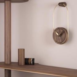 Настенные часы Micro Eslabon G латунь-орех