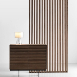 Комод Sussex SSX231 на ножках