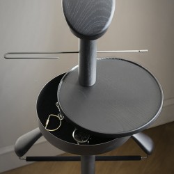 Вешалка напольная Momentos M черный ясень / мрамор Sahara Noir