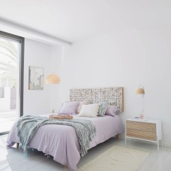 Nacha Чехол для подушки из хлопка и льна сиреневого цвета 45 x 45 см