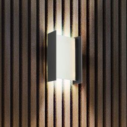 Уличный настенный светильник Matia IP65