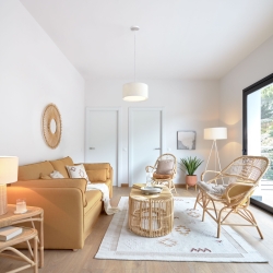 Чехол для подушки Abinadi горчичный из хлопка и льна с бахромой 45 x 45 см