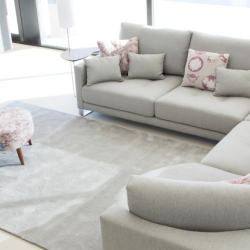 Кресло Miranda белое с чехлом