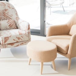 Кресло Miranda белое с чехлом