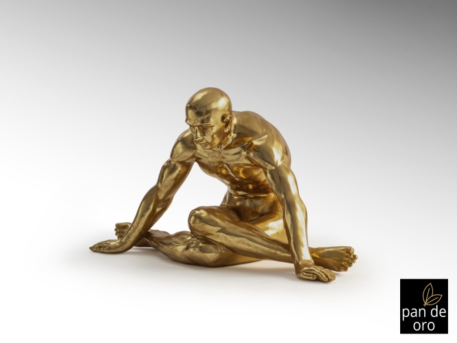 Фигурка большая Yoga золото