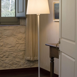 Основание для торшера Savoy белое