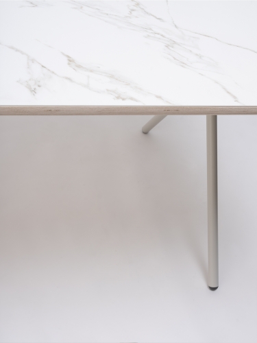 Стол стальные ножки Bai 240х90