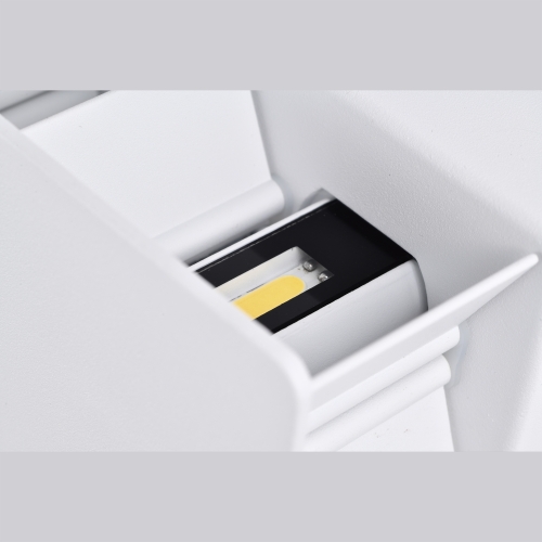 Настенный уличный светильник MANTRA DAVOS  7816