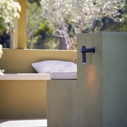 Настенный уличный светильник Tik TIK_4090X антрацитово-черный