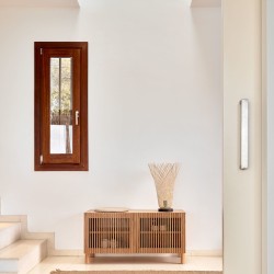 Тумба для обуви Beyla из массива дуба с дубовым шпоном 98,5 см