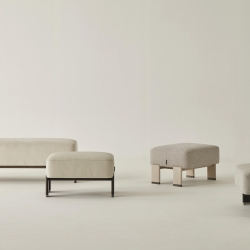 Пуф Jude, отделка MIDNIGHT, обивка  LEATHER 08*