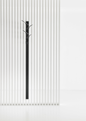 Вешалка для одежды ELX101