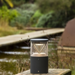 RUSH 250 Светильник на столбе темно-серого цвета 2700K Ширина 360° CASAMBI