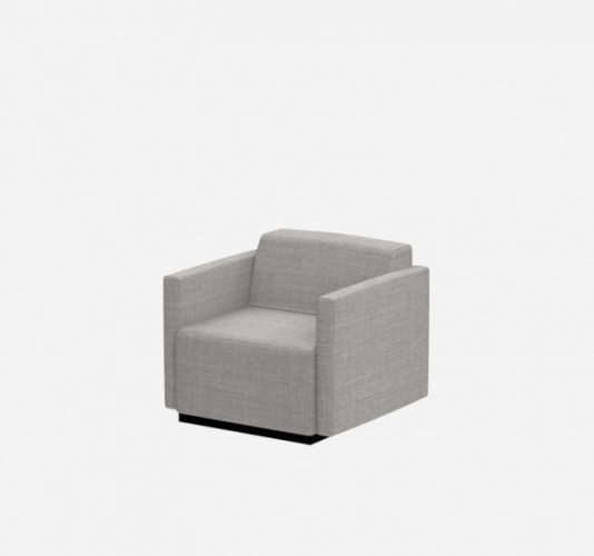 Кресло с мягкими подлокотниками Pau