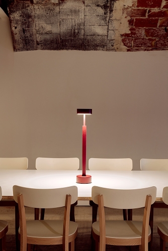 Настольная лампа Peak бордовая