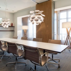 Люстра Discoco 68 белая