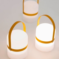 Настольная мини-лампа Lame горчично-желтого цвета