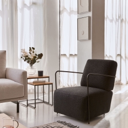 Кресло Gamer из черной ткани букле и металла с черной отделкой