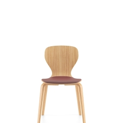 Стул Ears окрашенный, четыре деревянные ножки, с подушкой