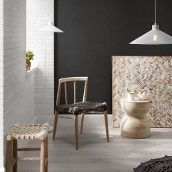 Приставной стол Matz из манго из дерева