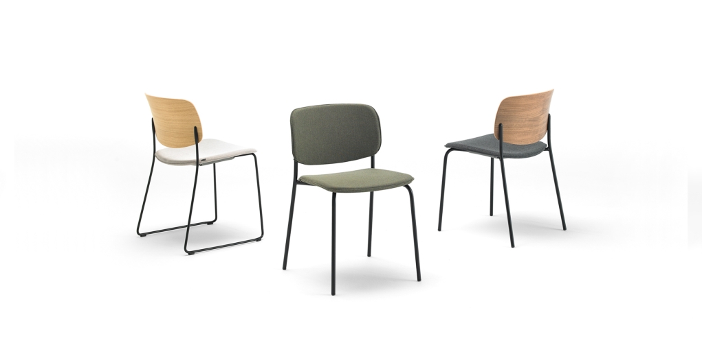 Стул Aryn wood мягкий на салазках