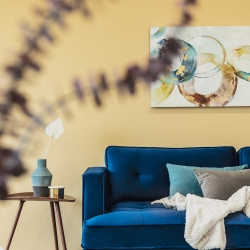 Столик Damaris ореховый шпон