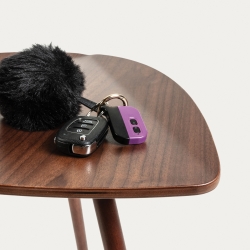 Столик Damaris ореховый шпон