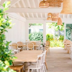 Стул из дерева и ротанга Libia натуральный