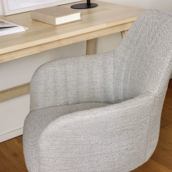 Офисное кресло Madina светло-серое