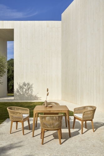 Уличное обеденное кресло Khai