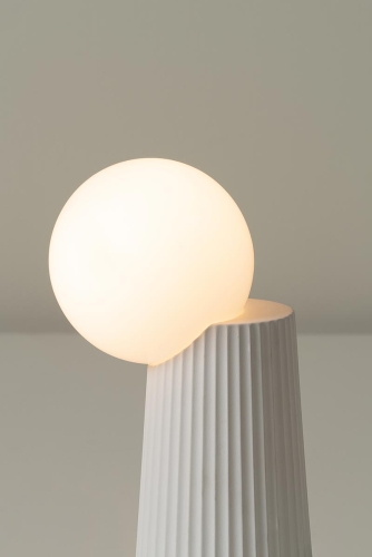 Настольная лампа Land 22 см бежевый