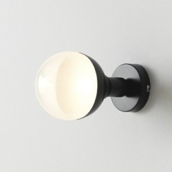 Бра Helmet черный металл - белое стекло