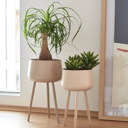 Горшок Apia бежевый металлический на ножках Ø 15 cm