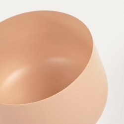 Горшок Apia бежевый металлический на ножках Ø 15 cm