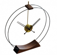 Настольные часы